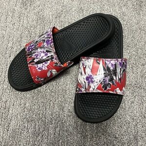 Nike Benassi JDI Print Black/Multicolor Women's Slides Sandals - SZ 11 Like New